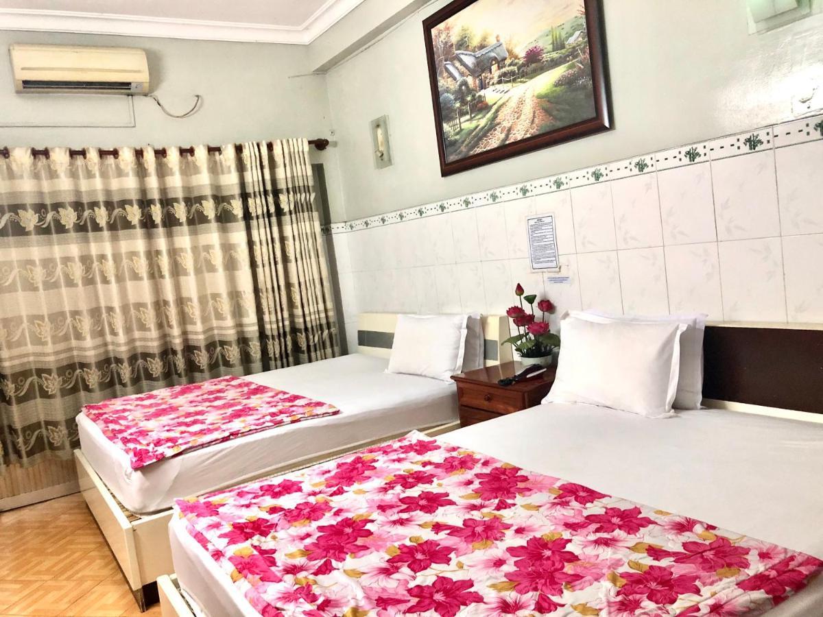 Khach San Hong Ha 2 Hotel Ho Chi Minh City Exterior photo