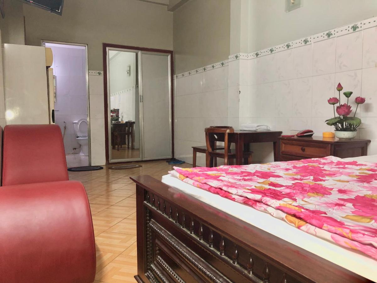 Khach San Hong Ha 2 Hotel Ho Chi Minh City Exterior photo